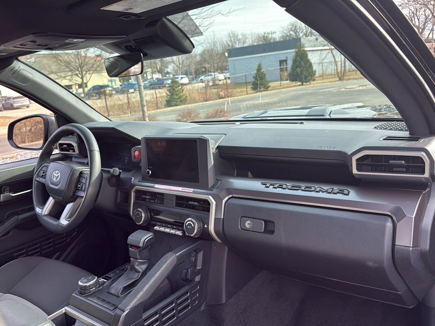 Used 2024 Toyota Tacoma TRD Sport AWD/4WD image 15