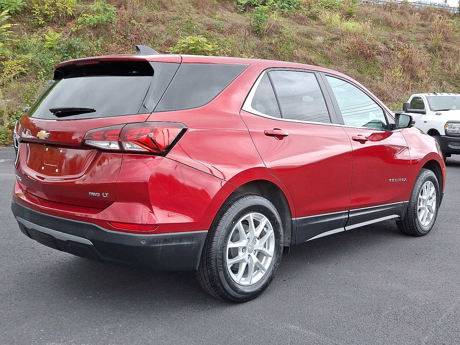 Used 2024 Chevrolet Equinox LT image 7