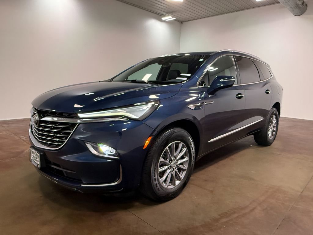 Used 2023 Buick Enclave Essence AWD/4WD image 39