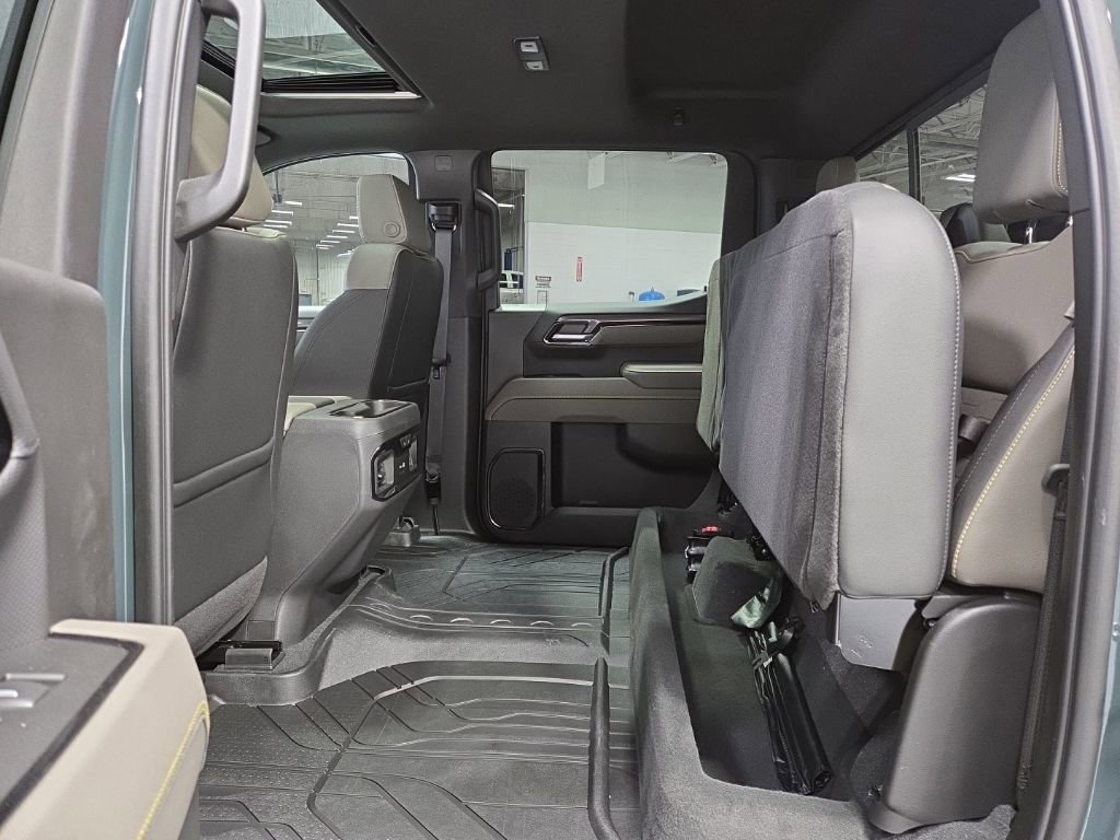 New 2026 Chevrolet Silverado 1500 ZR2 image 36