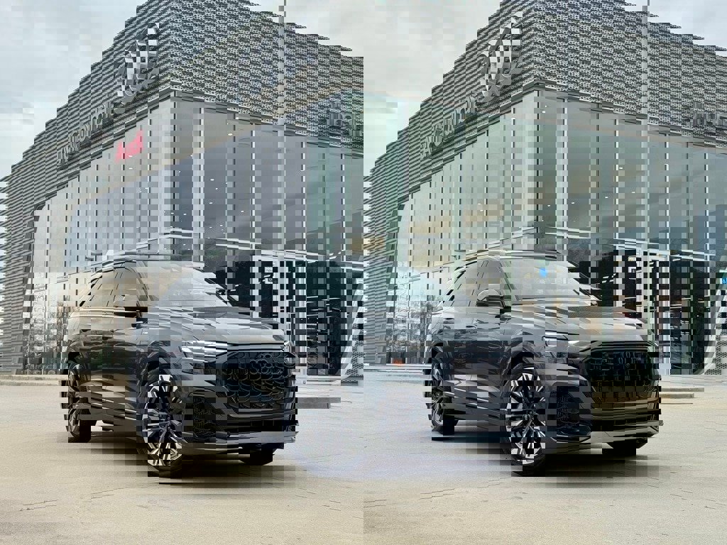 New 2026 Audi Q8 Premium Plus image 2