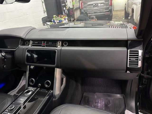 Used 2019 Land Rover Range Rover HSE image 29