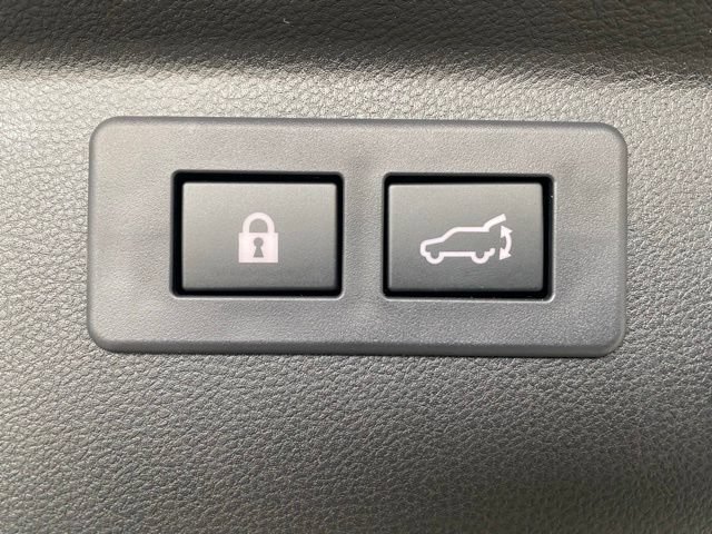 Certified 2025 Subaru Forester Wilderness AWD/4WD image 8