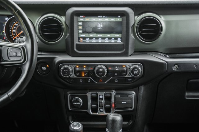 Used 2021 Jeep Wrangler Unlimited Sport image 23