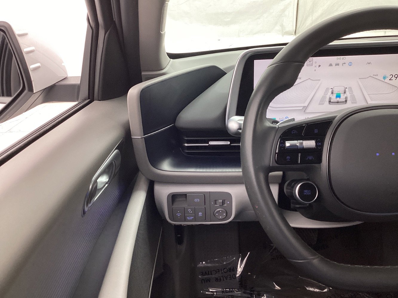 Used 2023 Hyundai Ioniq 6 SEL image 32