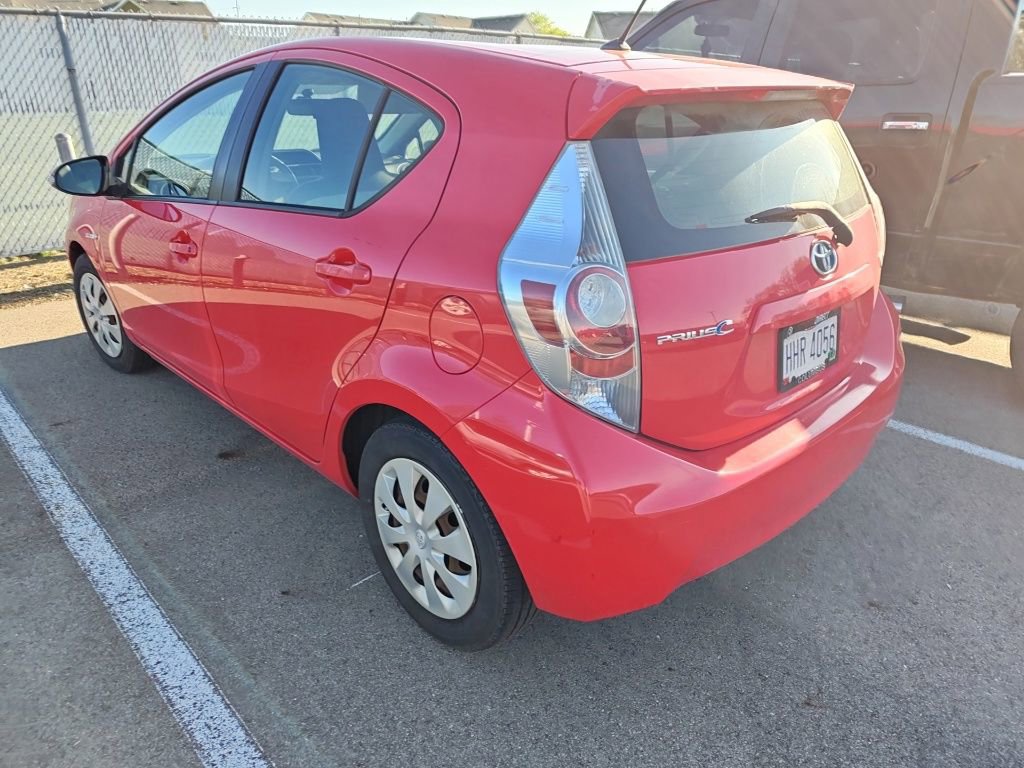 Used 2013 Toyota Prius C One image 4