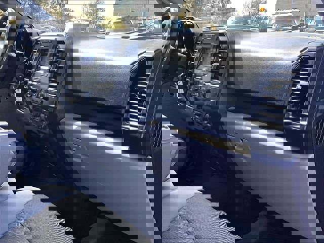 Used 2019 Ford F150 XL w/ Equipment Group 101A Mid AWD/4WD image 17