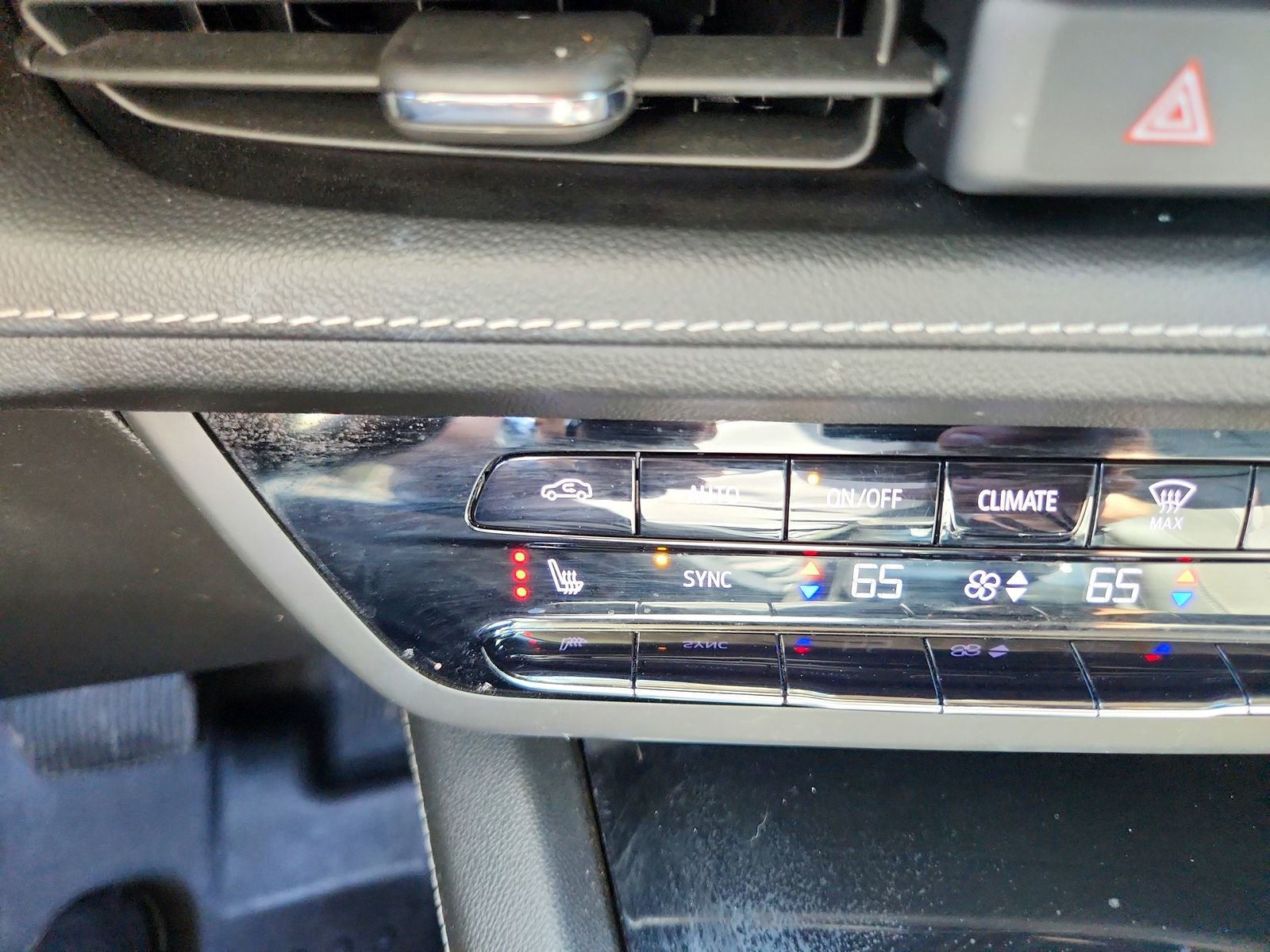 Used 2021 Buick Envision Preferred image 19