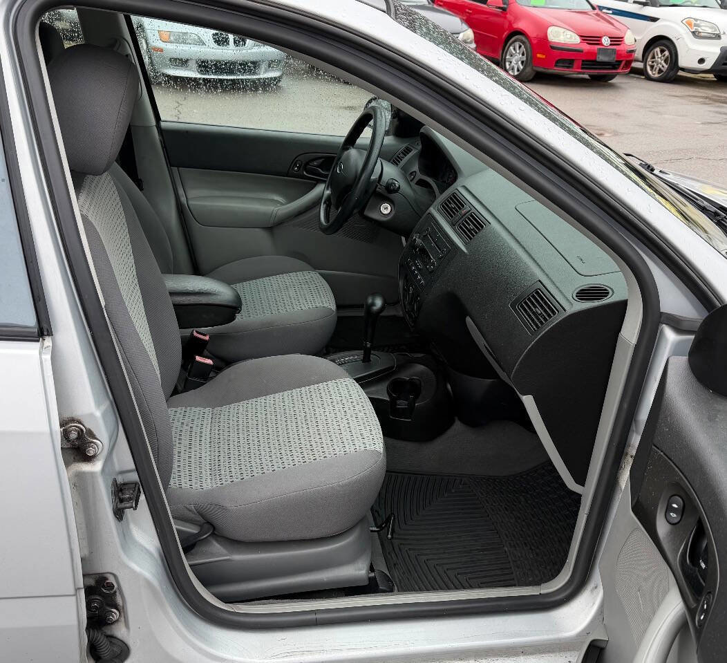 Used 2007 Ford Focus SES image 13