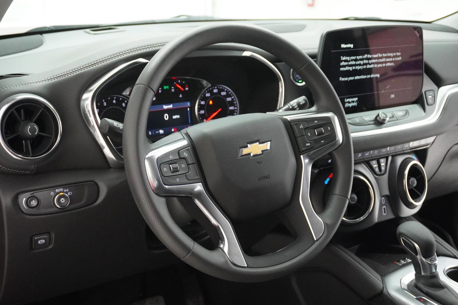 New 2026 Chevrolet Blazer LT w/ Convenience Package FWD image 19