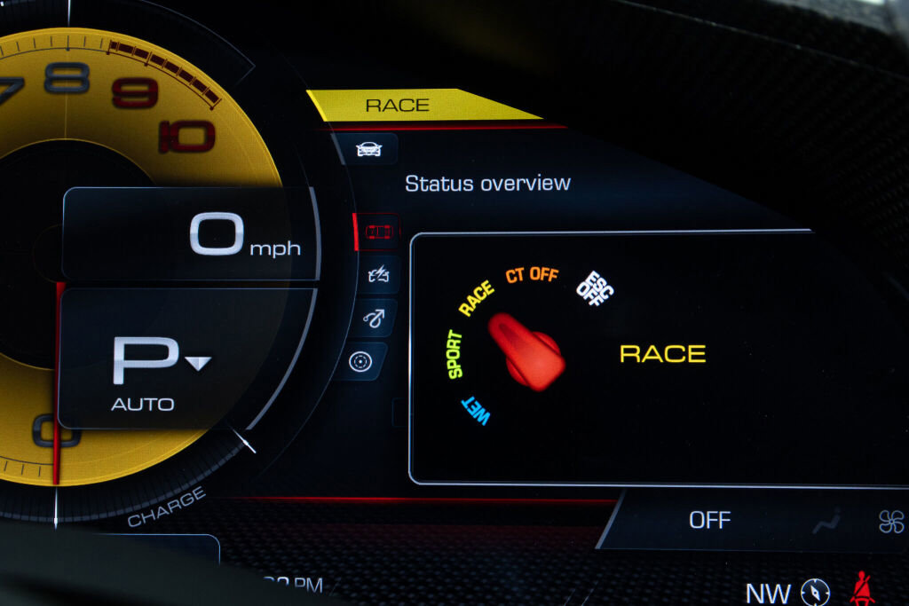 Used 2023 Ferrari 296 GTS image 34