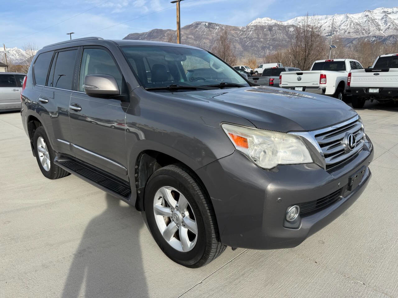 Used 2013 Lexus GX 460 image 1