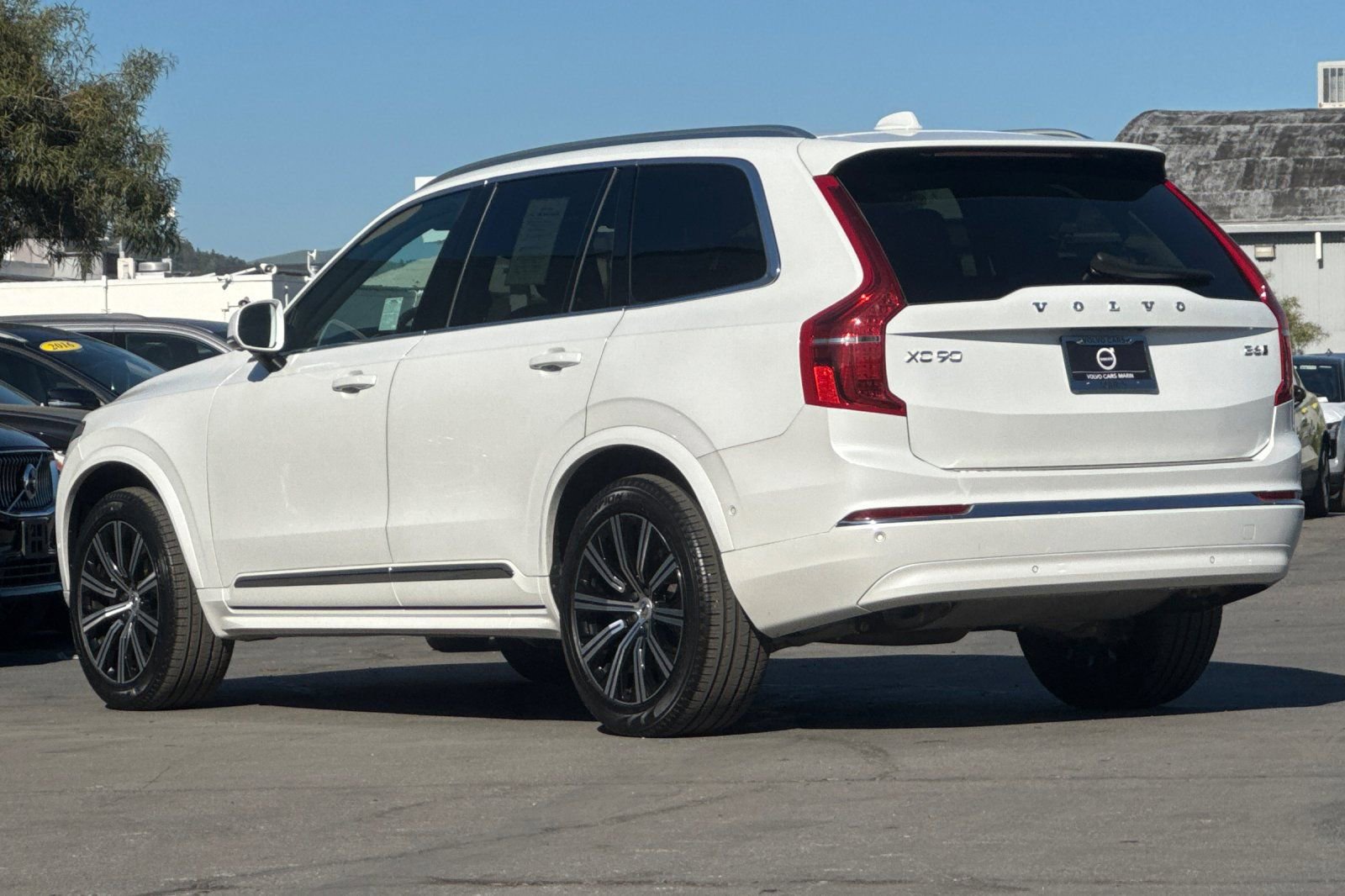 Certified 2024 Volvo XC90 B6 Plus image 7