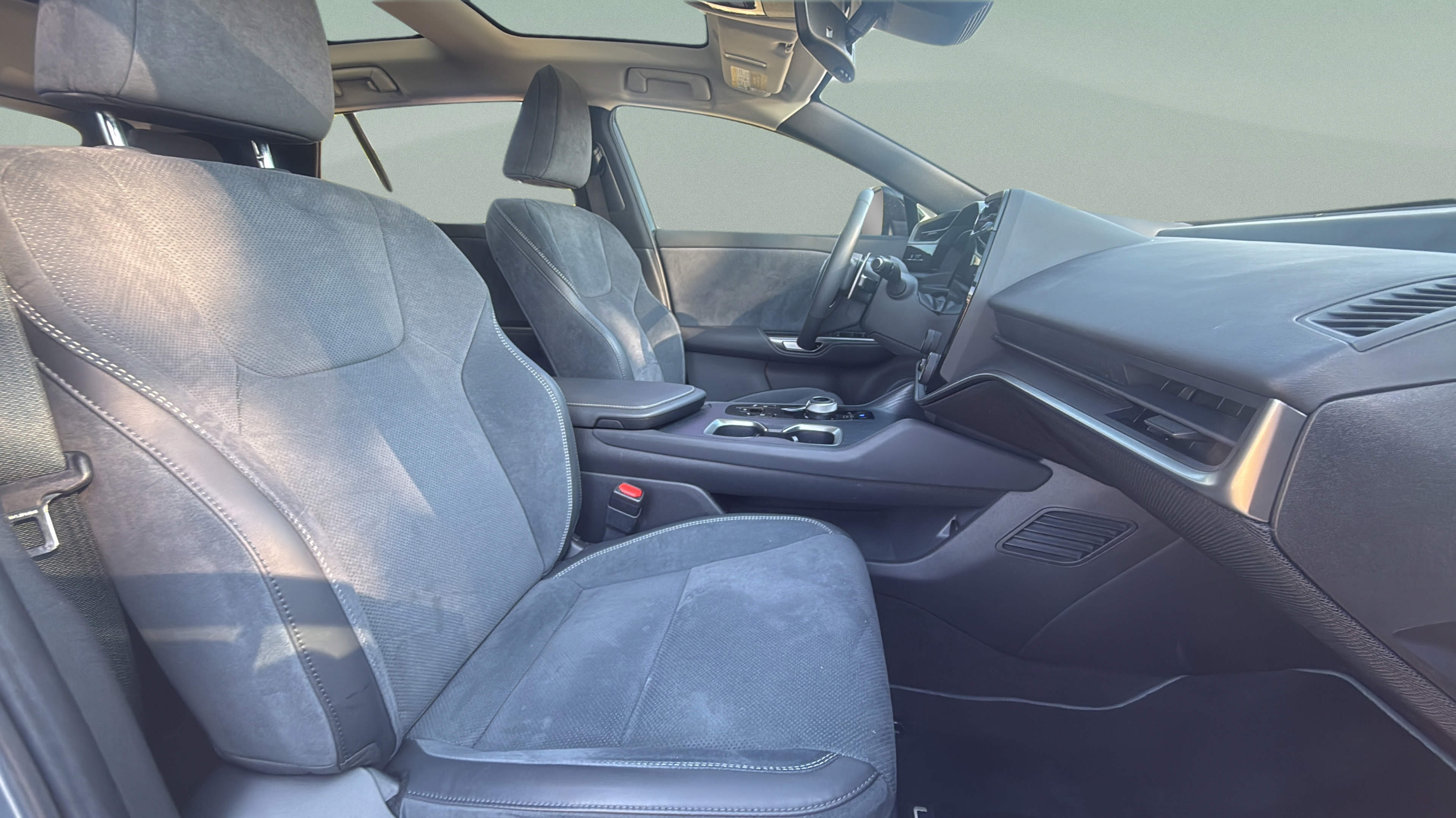 Used 2023 Lexus RZ 450e Premium w/ Accessory Package (2T) AWD/4WD image 29