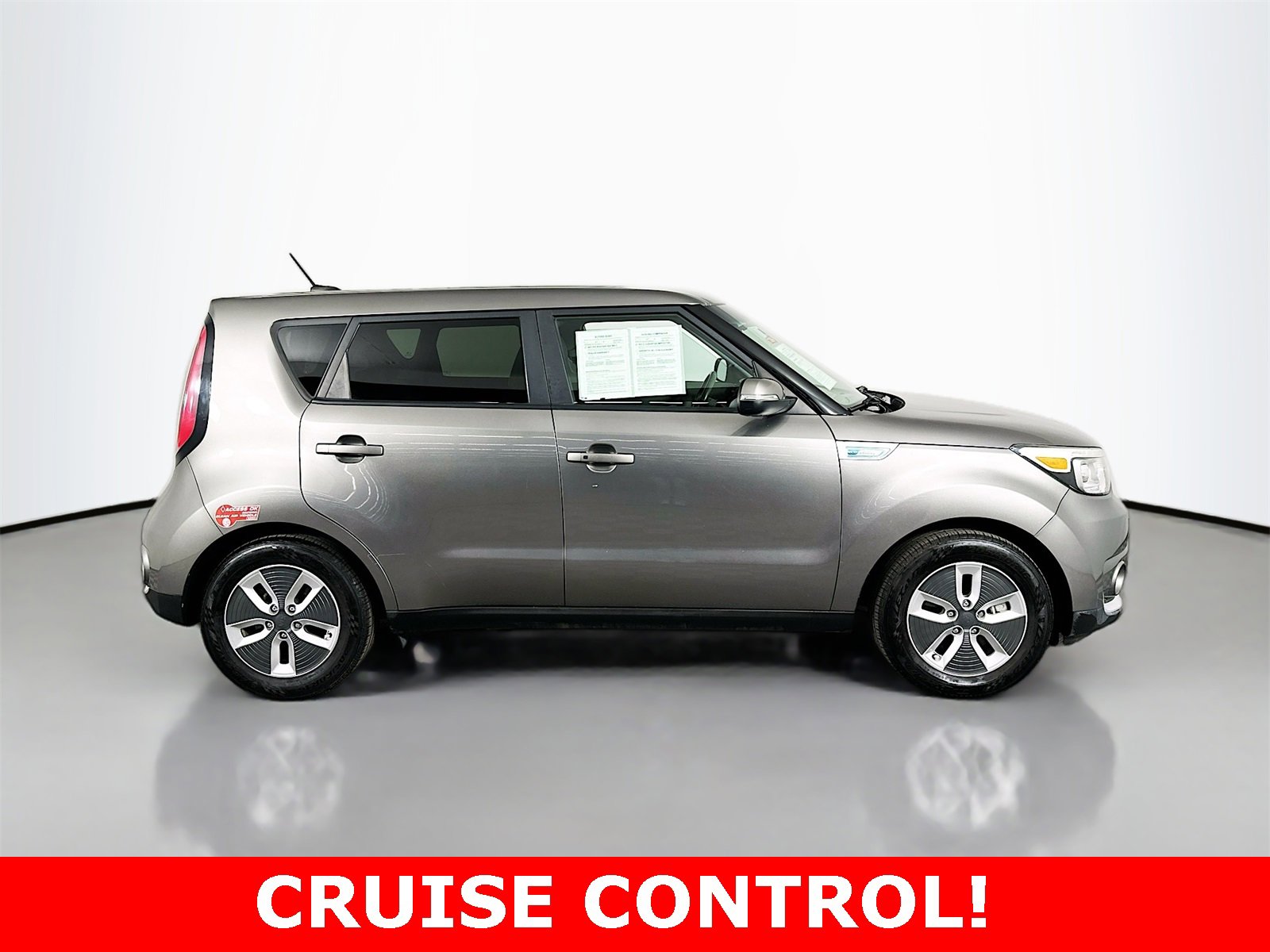 Used 2019 Kia Soul EV image 8