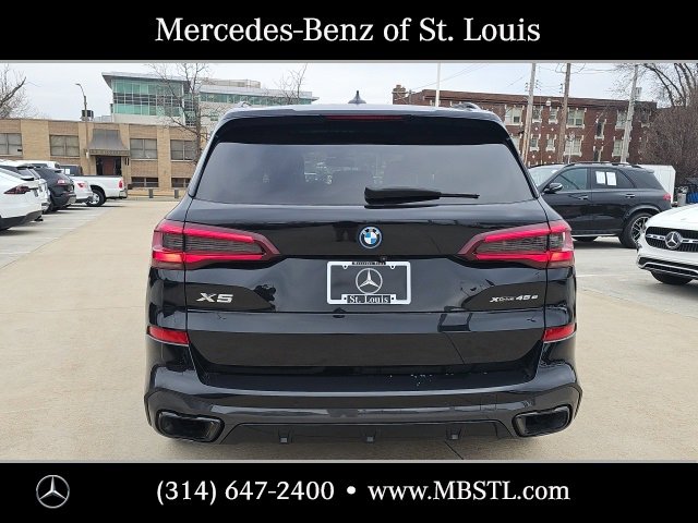 Used 2022 BMW X5 xDrive45e w/ M Sport Package image 6