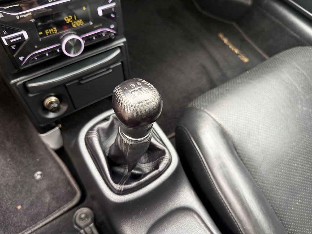 Used 2003 Toyota MR2 image 15