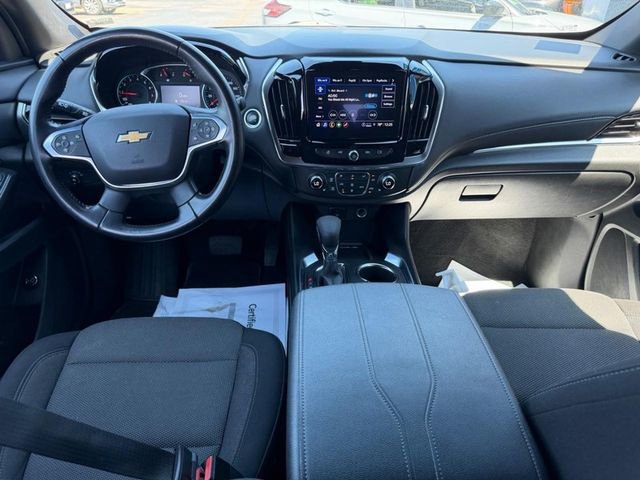 Used 2022 Chevrolet Traverse LT FWD image 13