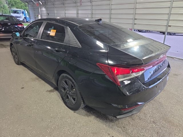 Used 2021 Hyundai Elantra SEL FWD image 7