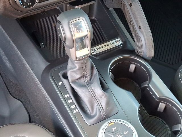 New 2025 Ford Bronco Outer Banks w/ Sasquatch Package AWD/4WD image 7