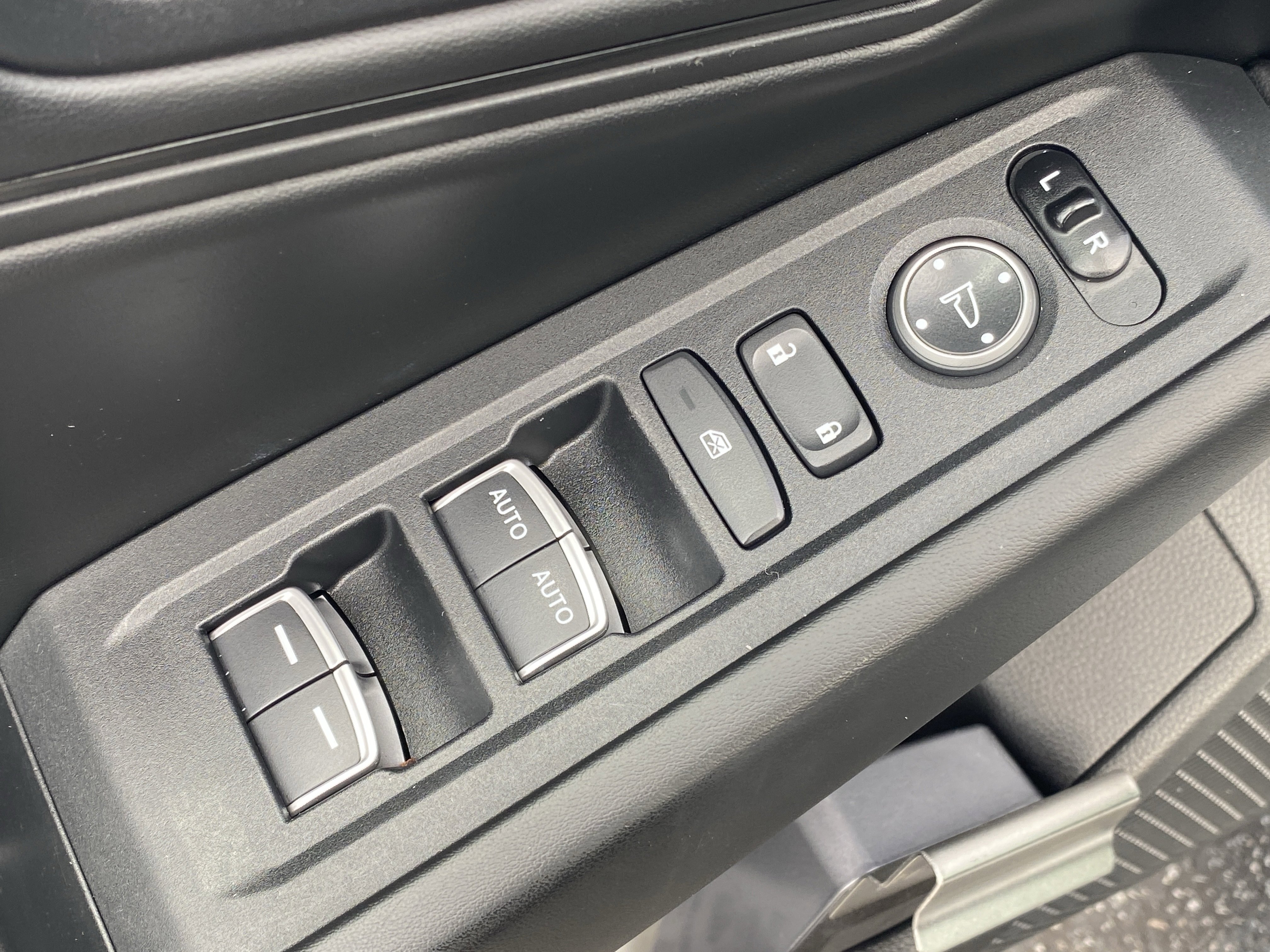 Certified 2024 Honda Accord EX image 18