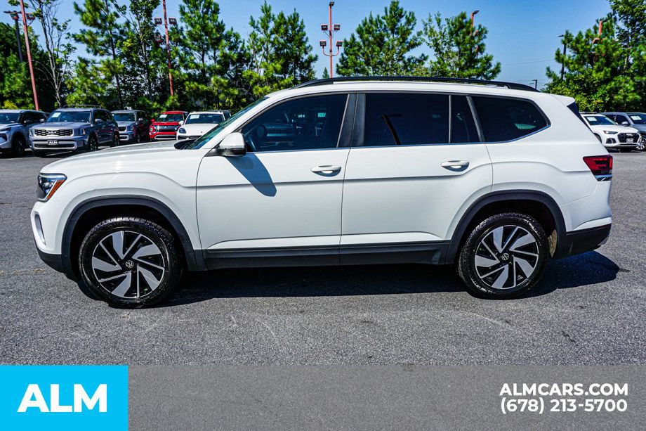 Used 2025 Volkswagen Atlas SE FWD image 6