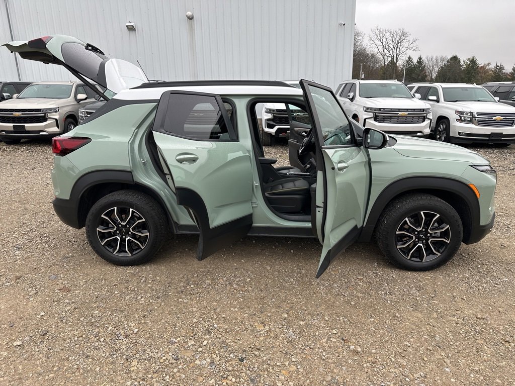 Used 2025 Chevrolet TrailBlazer ACTIV w/ Convenience Package image 30