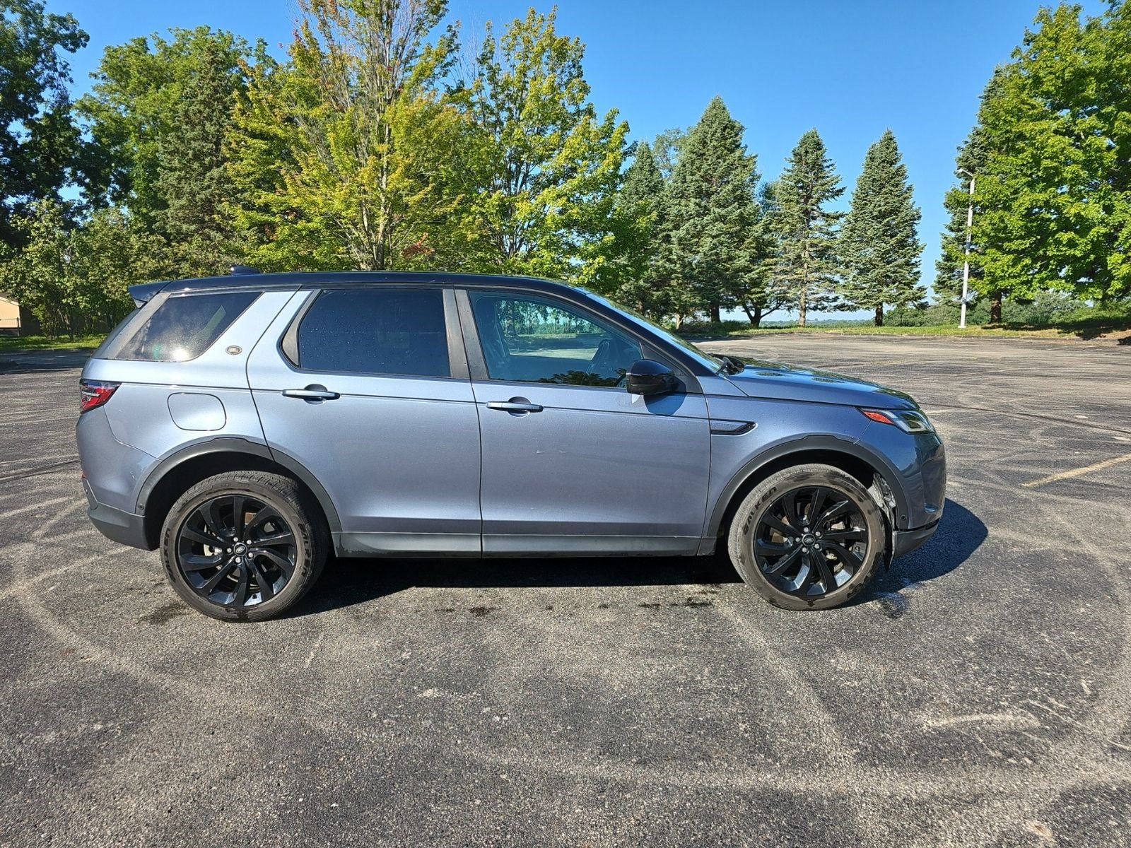 Used 2021 Land Rover Discovery Sport SE AWD/4WD image 7