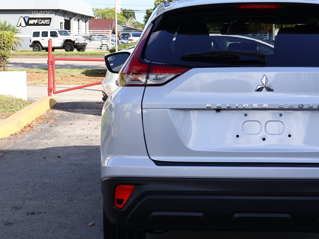 New 2026 Mitsubishi Eclipse Cross LE AWD/4WD image 14