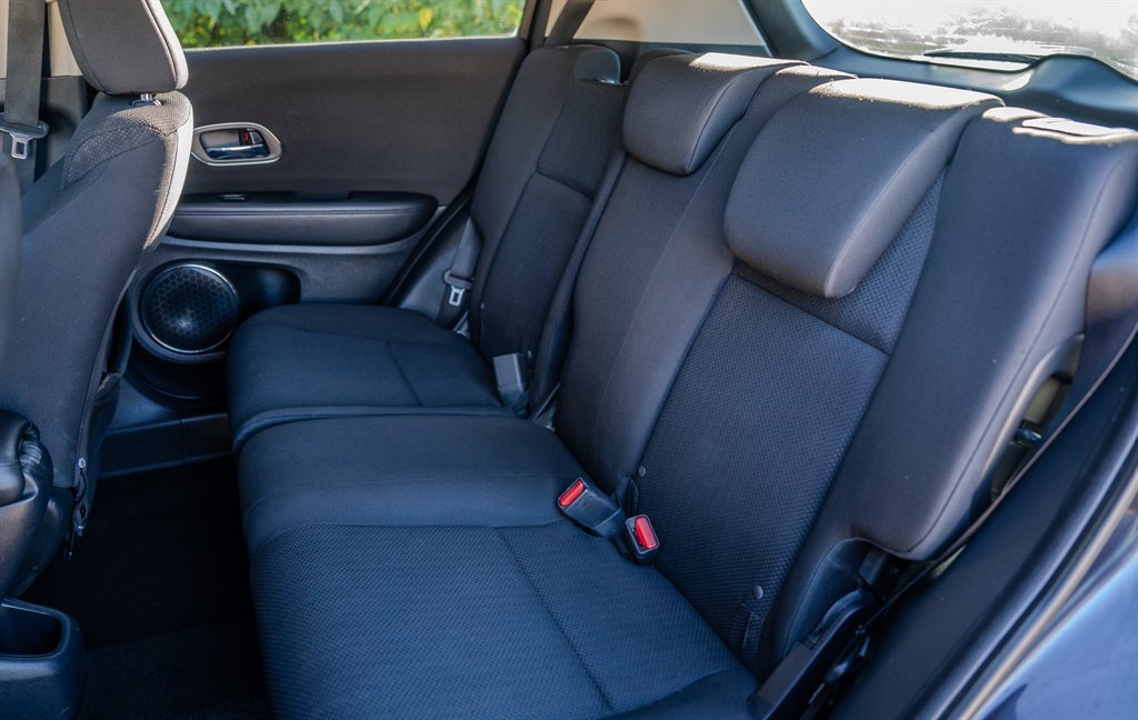 Used 2017 Honda HR-V EX image 30