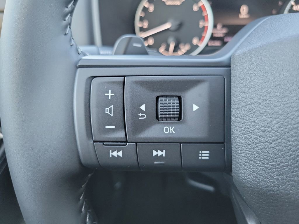 New 2026 Nissan Rogue SV image 7