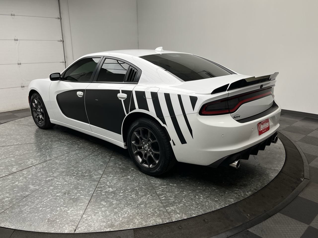 Used 2018 Dodge Charger GT AWD/4WD image 2