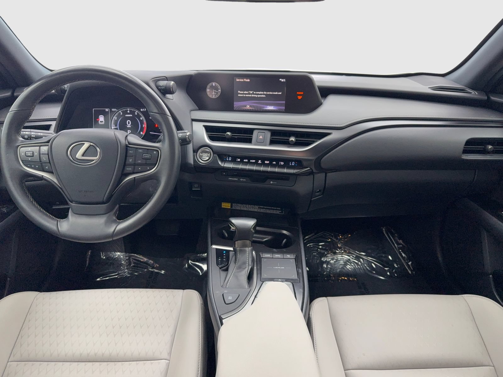 Used 2022 Lexus UX 200 w/ Accessory Package (Z2) FWD image 20