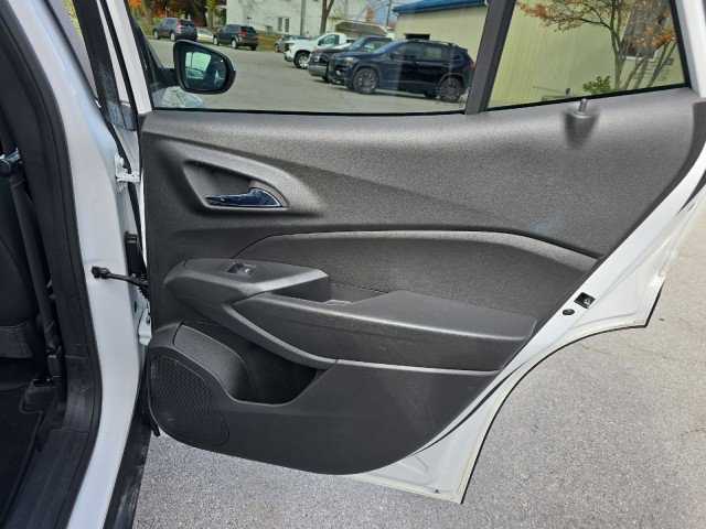 Used 2024 Chevrolet Trax LT w/ Driver Confidence Package image 37