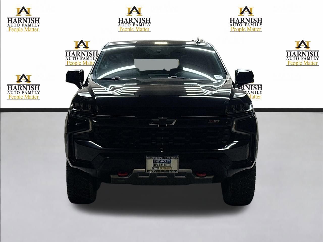 Used 2023 Chevrolet Suburban Z71 w/ Luxury Package video 2