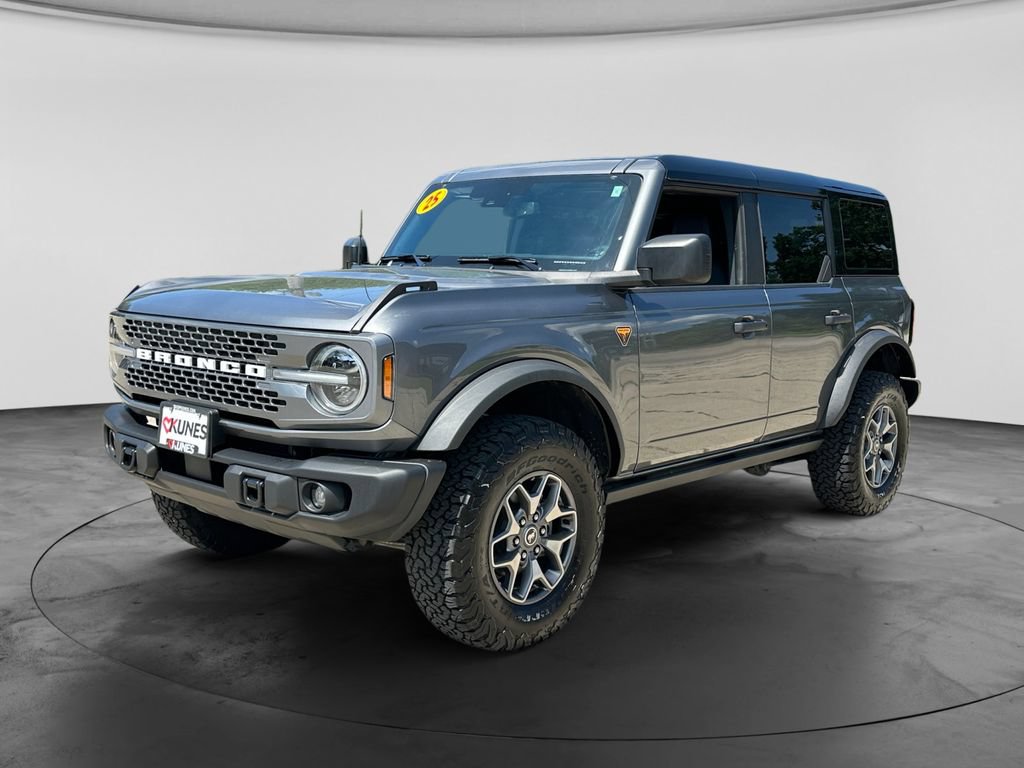 Used 2025 Ford Bronco Badlands AWD/4WD image 4