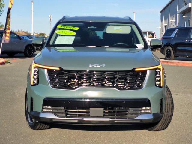 Used 2025 Kia Sorento EX AWD/4WD image 2