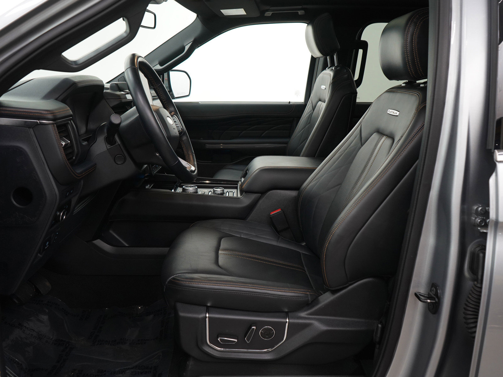 Used 2024 Ford Expedition Max Platinum AWD/4WD image 17