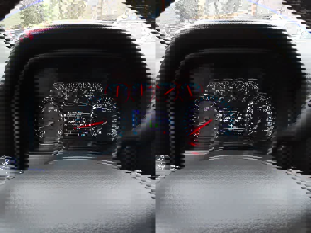 Used 2018 Chevrolet Silverado 1500 LT w/ All Star Edition image 23