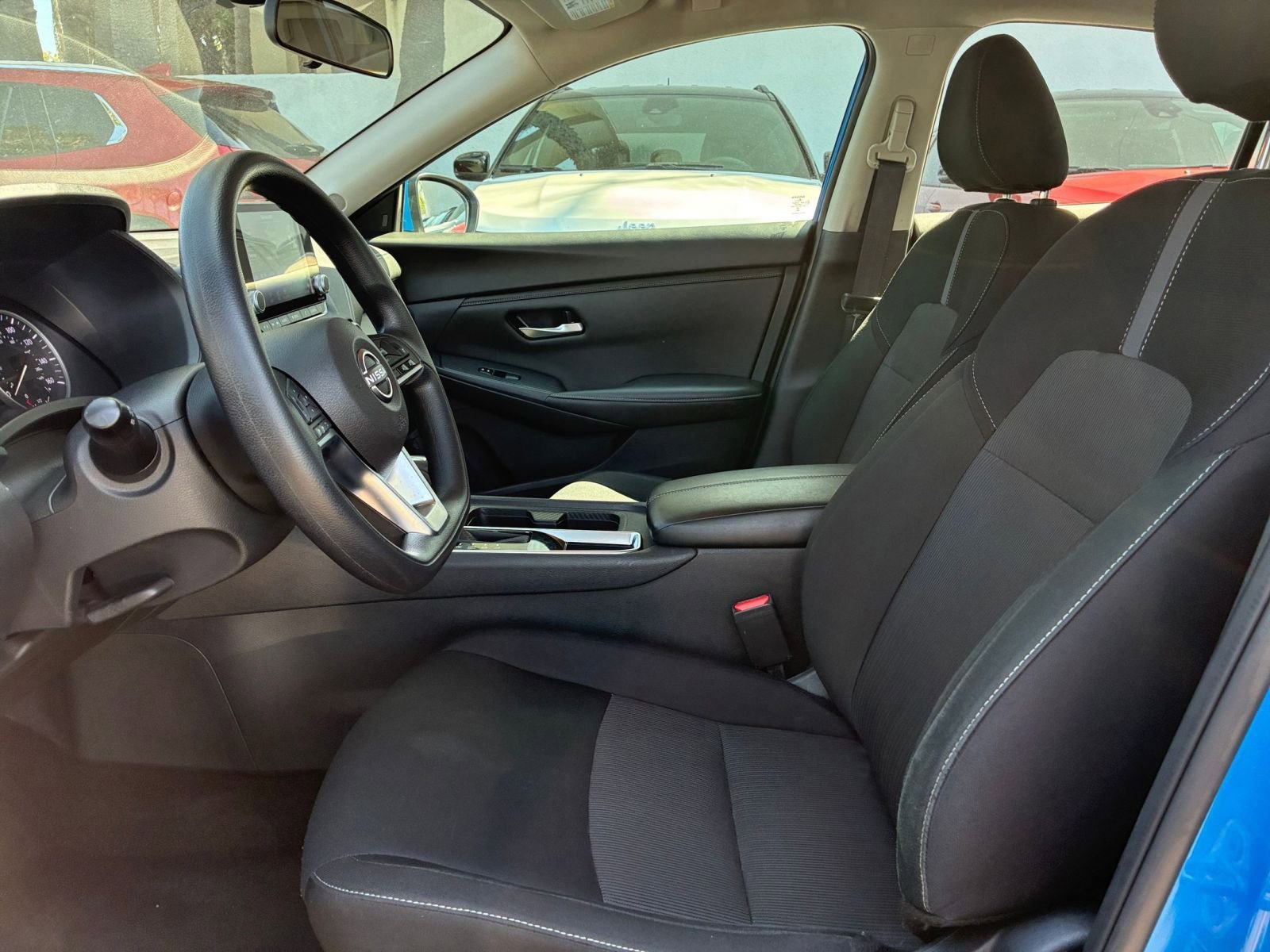 Used 2025 Nissan Sentra SV FWD image 24
