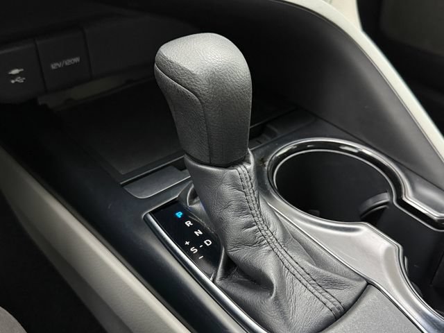 Used 2019 Toyota Camry LE w/ Convenience Package FWD image 20
