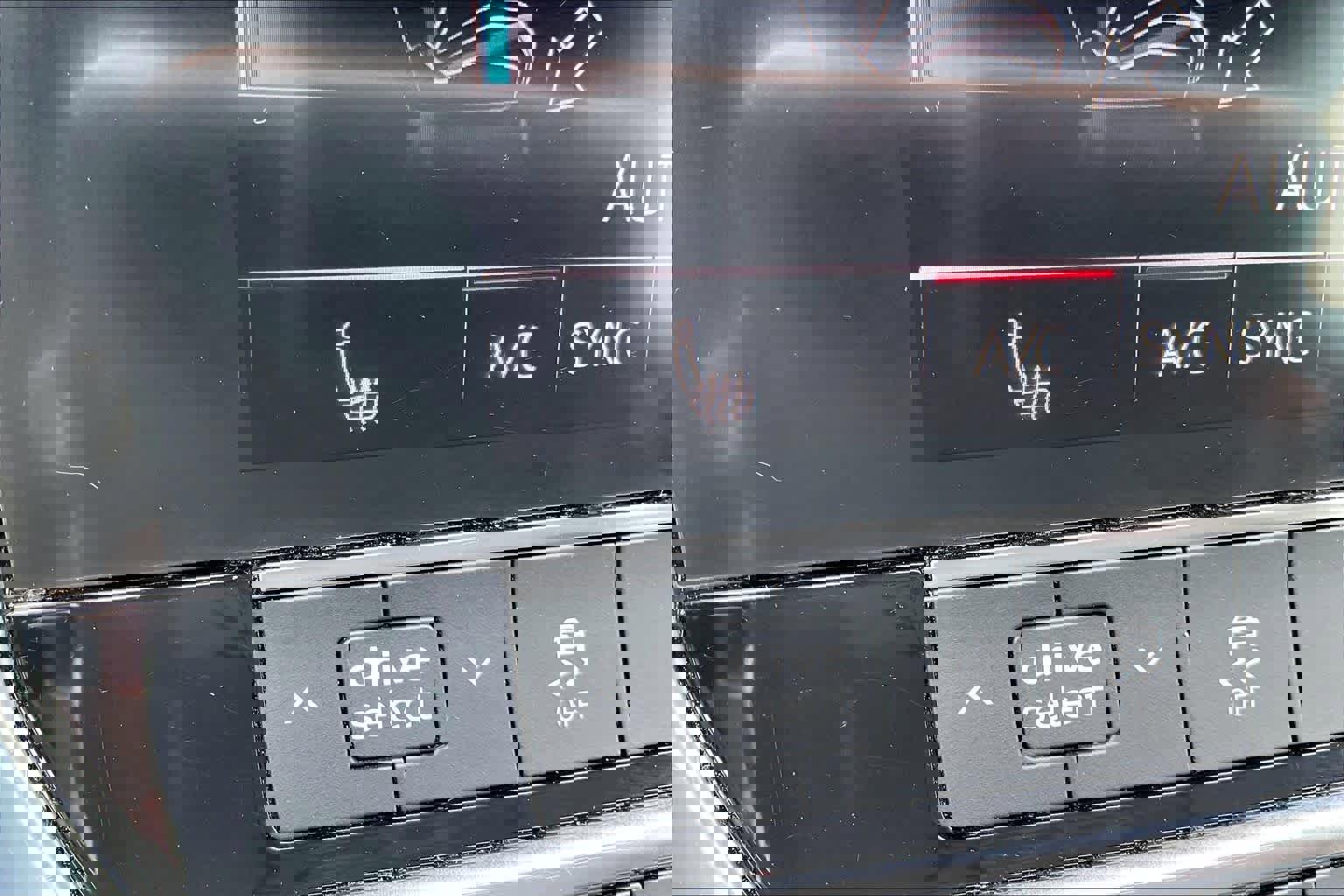 Used 2024 Audi A6 Premium image 36