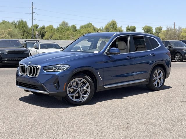 Used 2024 BMW X3 sDrive30i w/ Convenience Package w/ZPA RWD image 2