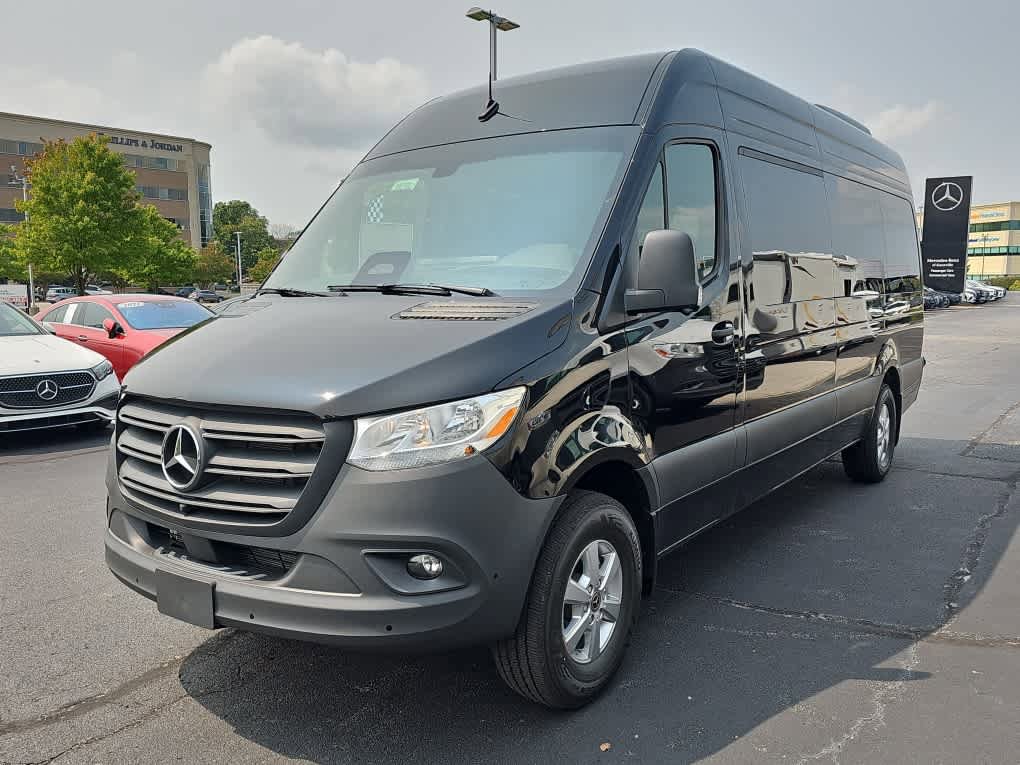 New 2025 Mercedes-Benz Sprinter 2500 image 4