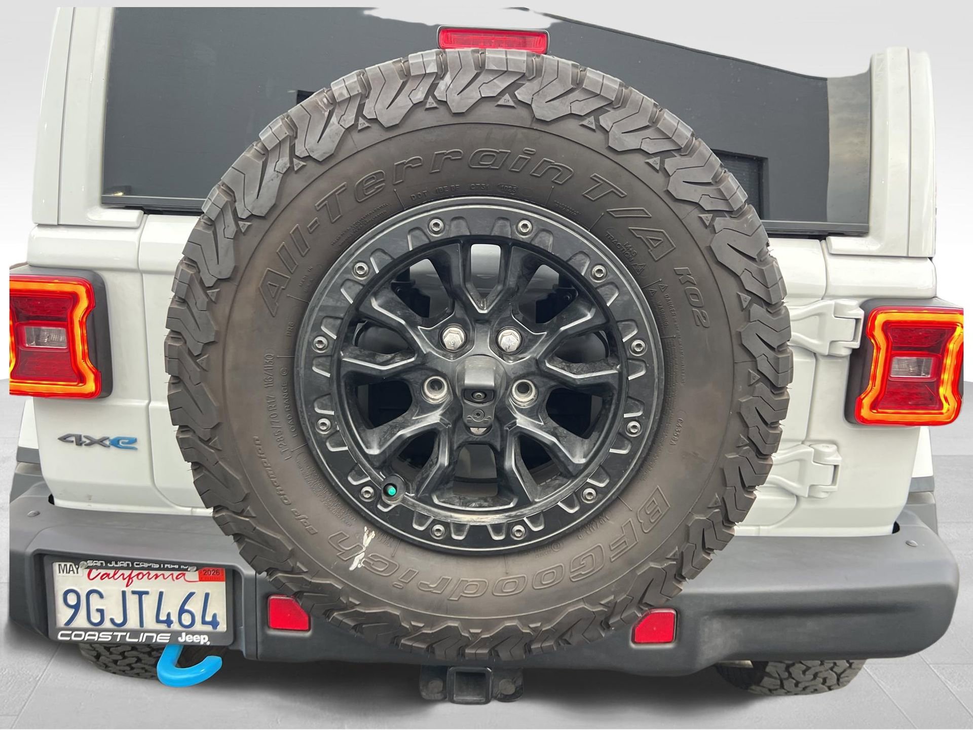 Used 2023 Jeep Wrangler Unlimited Rubicon 4xe image 17