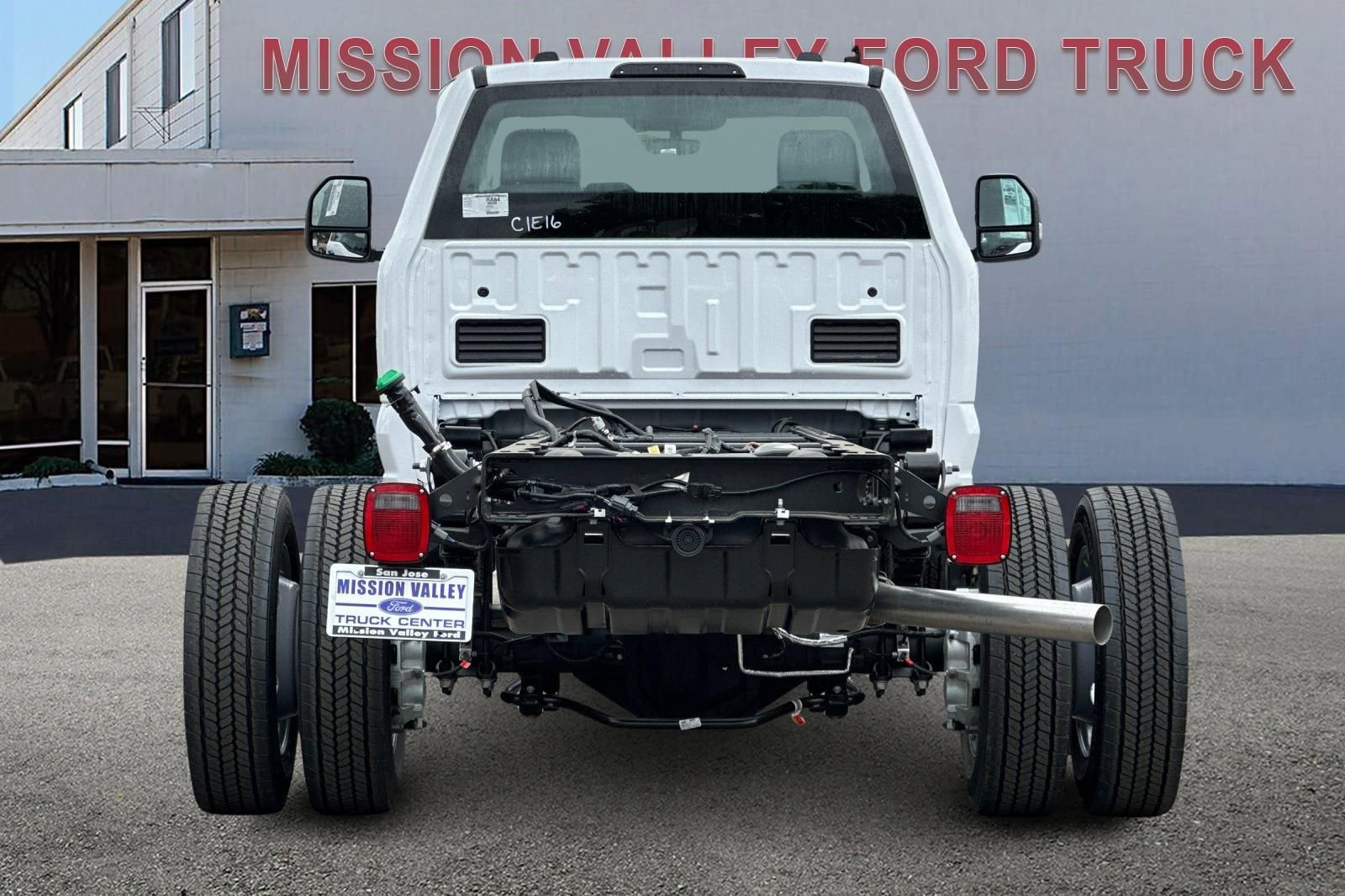 New 2025 Ford F550 2WD Regular Cab Super Duty image 5