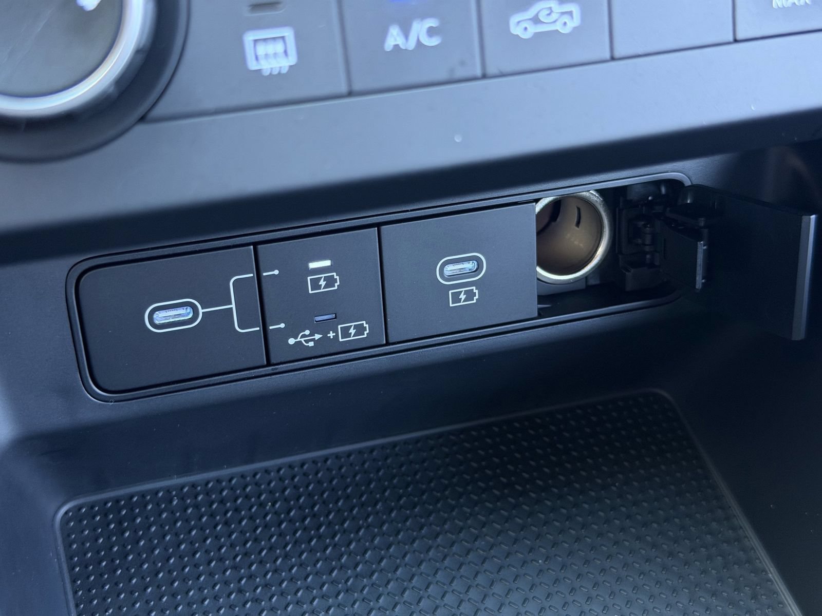 New 2026 Hyundai Santa Cruz SE FWD image 19