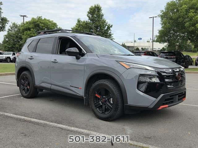 Used 2025 Nissan Rogue SV AWD/4WD image 7