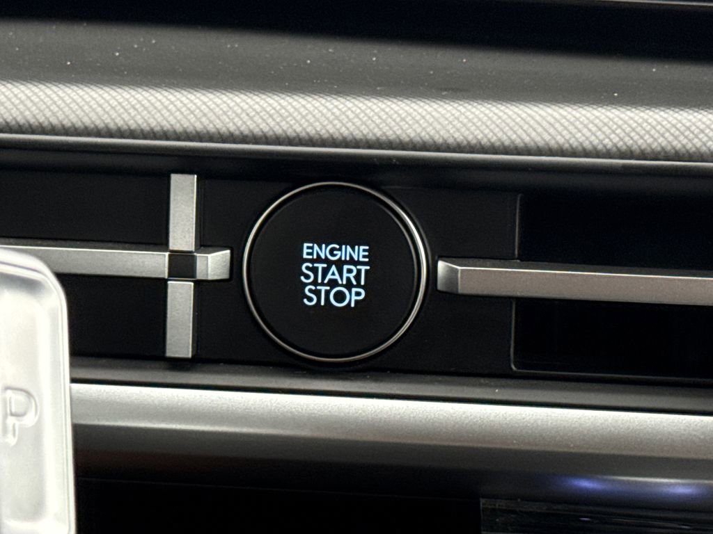 Used 2026 Hyundai Santa Fe SEL FWD image 26
