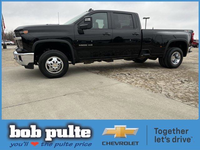 New 2026 Chevrolet Silverado 3500 LT image 1